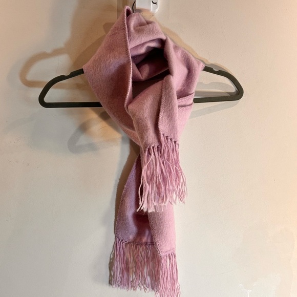 alpaca camargo Accessories - ALPACA CAMARGO Scarf Soft Pink Alpaca Wool Fringed 66” Long 9” Wide 4” Fringe